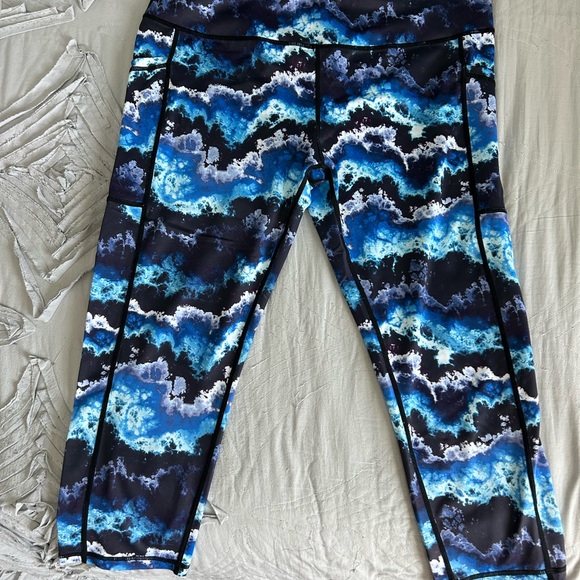 CVG Pants - Constantly Varied Gear capri leggings